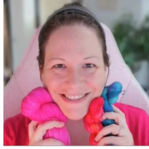 Sarah Plus Yarn profile