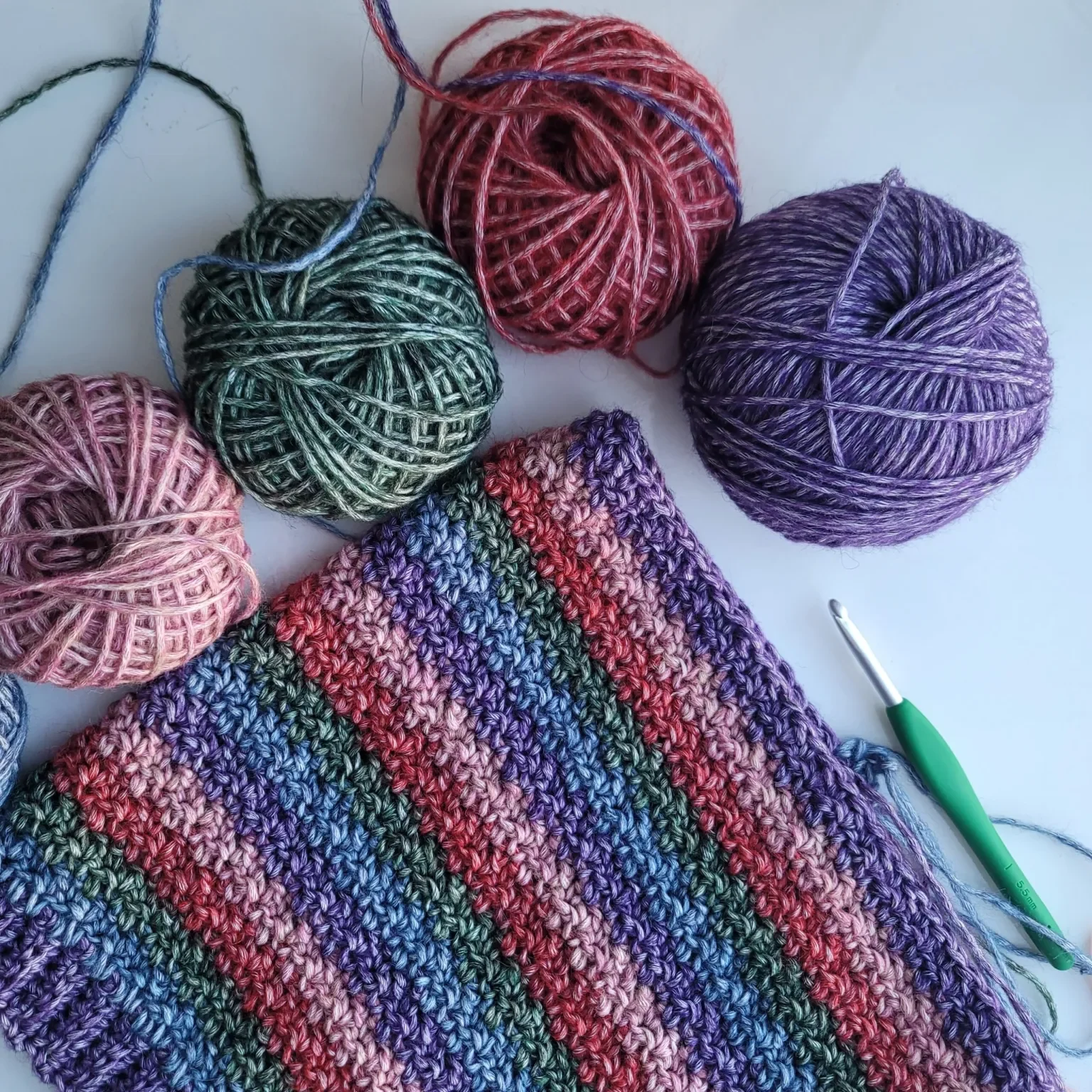 Breaking Language Barriers: The Art of Translating Crochet Patterns with Julie ACCROchet