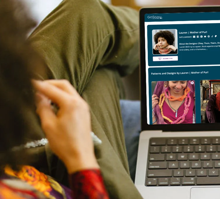 Connect with an Ambitious Designer Community